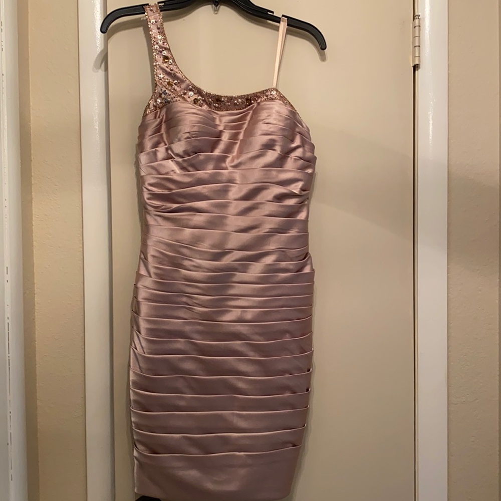ADRIANNA PAPELL cocktail dress